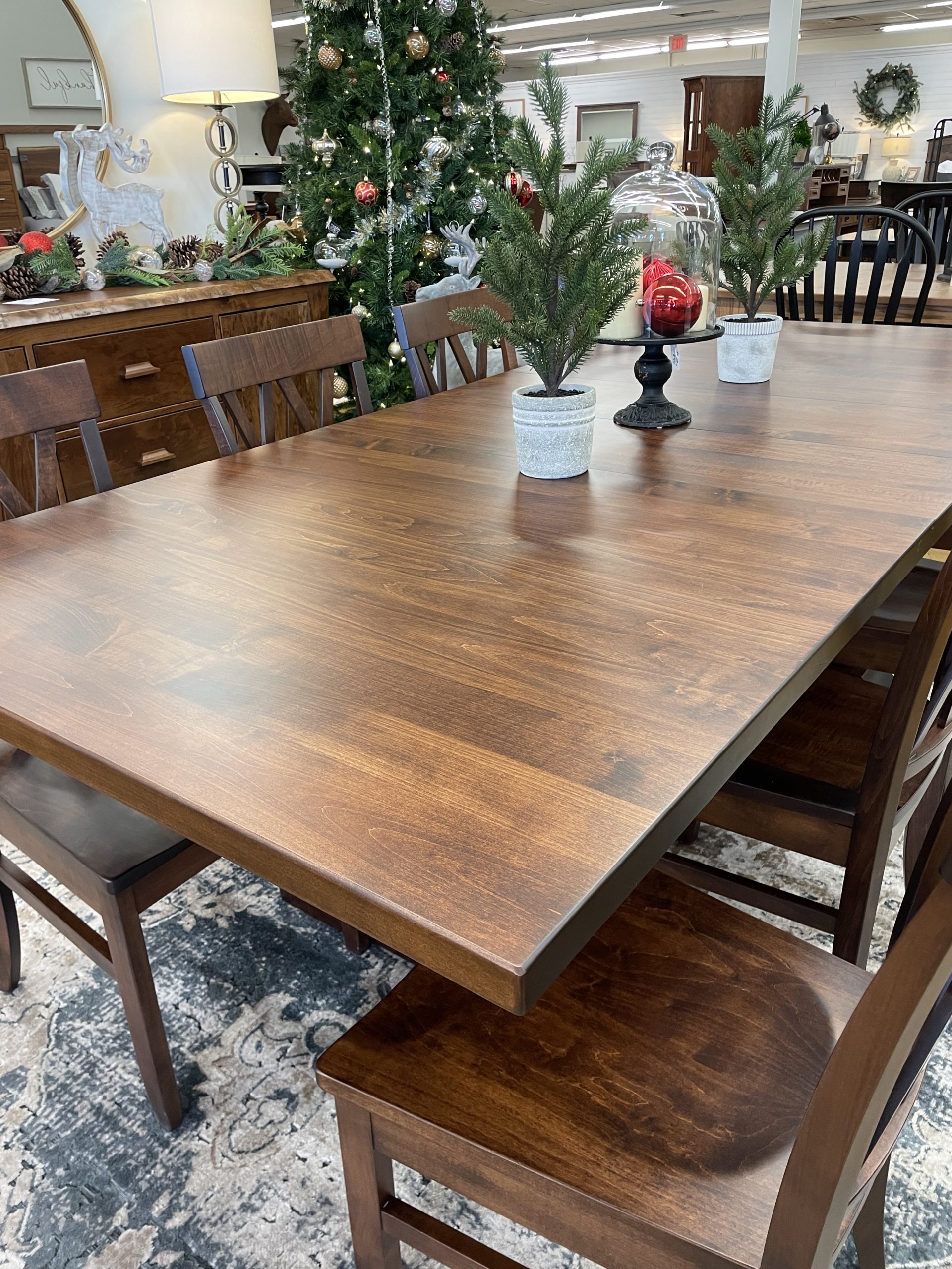 dining table with christmas decor